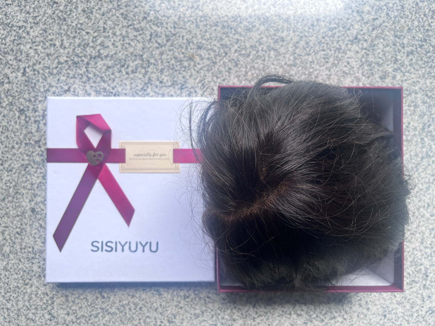 SISIYUYU Clip-in Extensions Made Easy